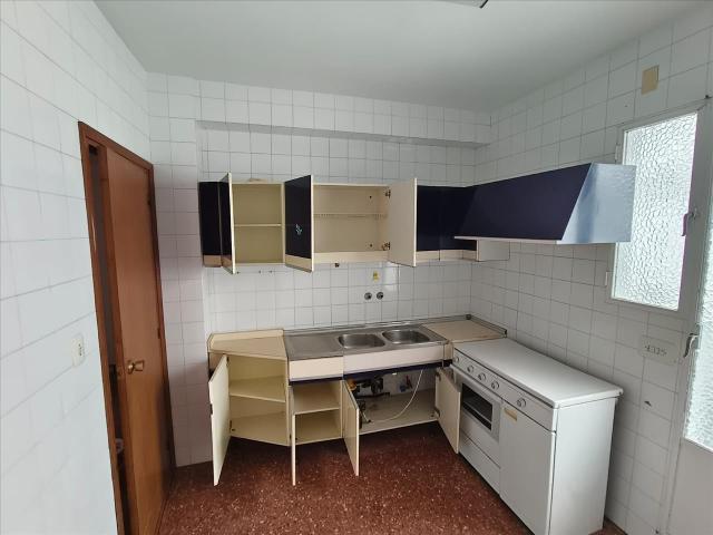Piso en venta en Villarrobledo, Albacete