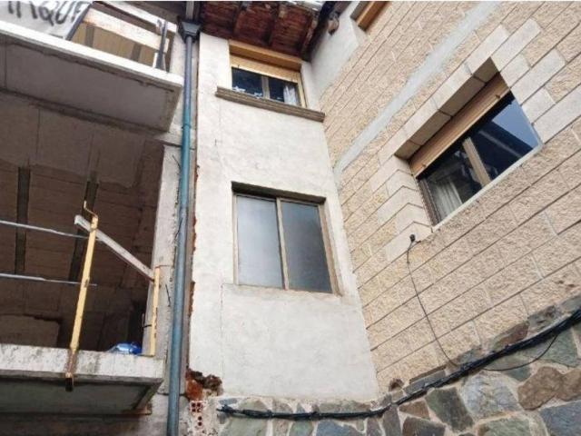 Piso en venta en Villavelayo, La Rioja
