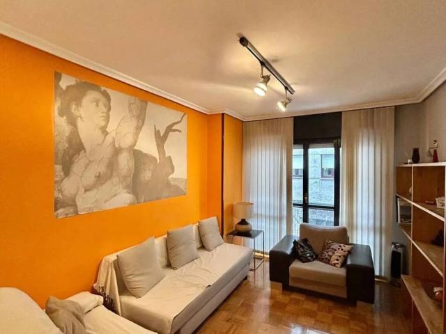 Piso en venta en Villaviciosa, Asturias