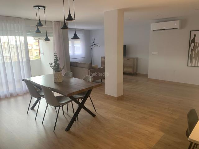 Piso en venta en Villena, Alacant / Alicante