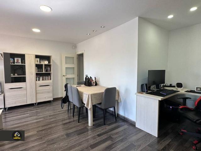 Piso en venta en Barri Centre, Sant Boi de Llobregat