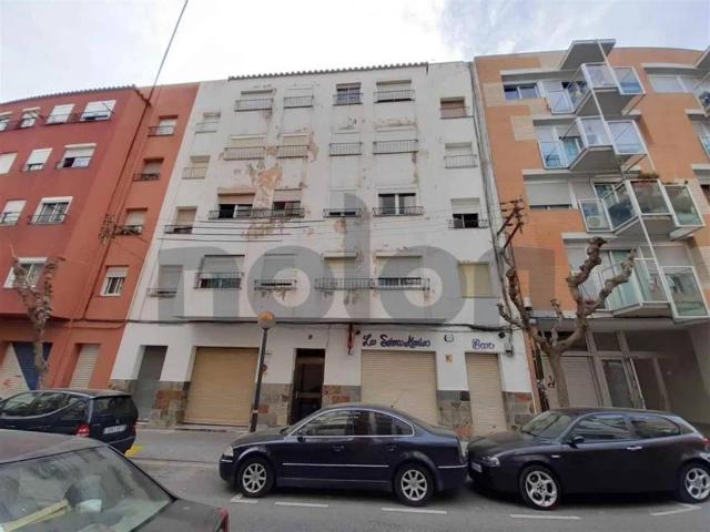Piso en venta en Vinyols I Els Arcs