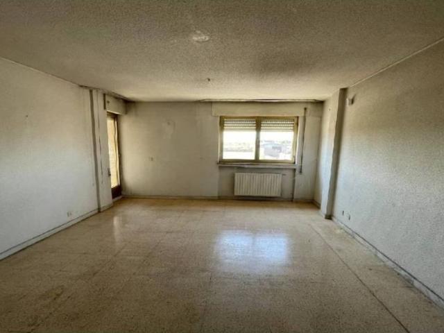 Piso en venta en Vitigudino, Castilla y León