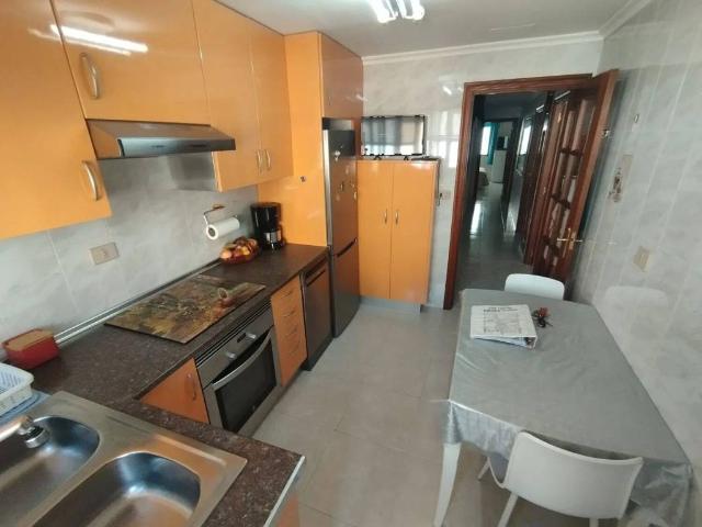 Piso en venta en Viveiro, Lugo