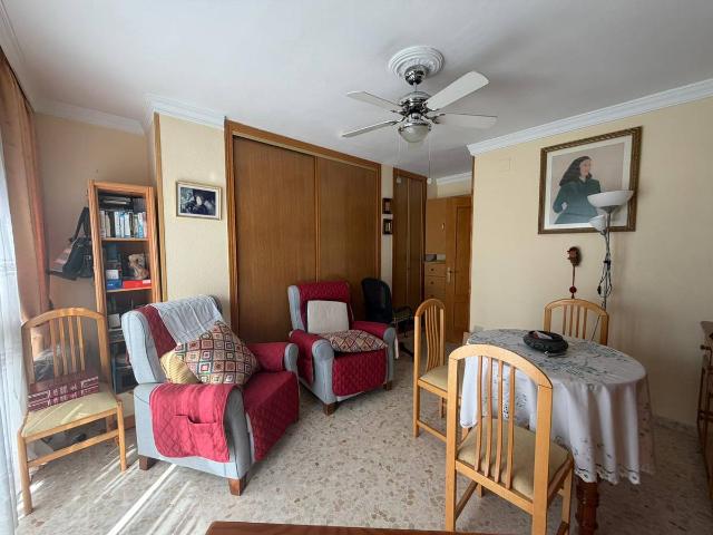 Piso en venta en Capuchinos, La Axarquía