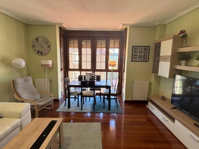 Piso en venta en Bádames, Voto