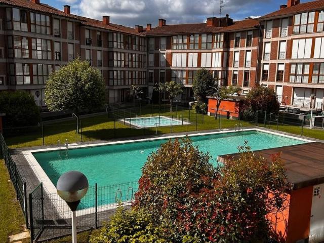 Piso en venta en Bádames, Voto