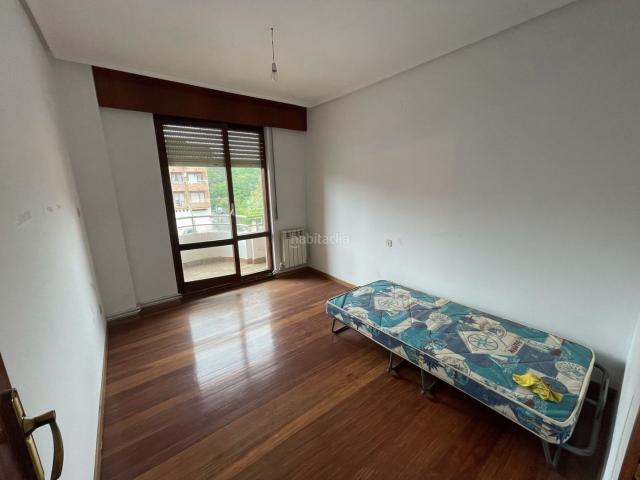 Piso en venta en Bádames, Voto
