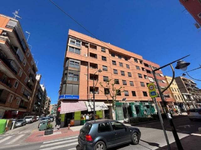 Piso en venta en Xirivella, Barri del Mont de Pietat