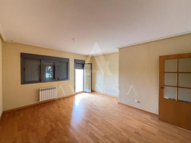 Piso en venta en Yebes