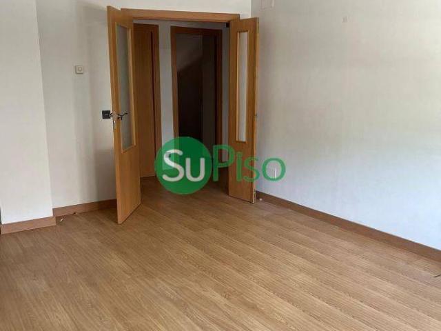 Piso en venta en Camino de Yuncos, Yeles