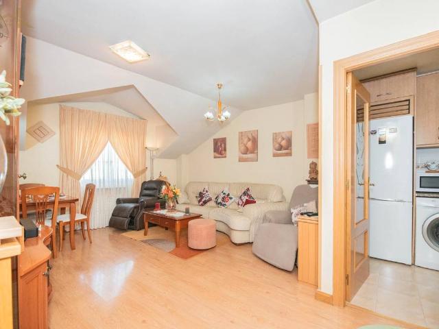 Piso en venta en Camino de Yuncos, Yeles