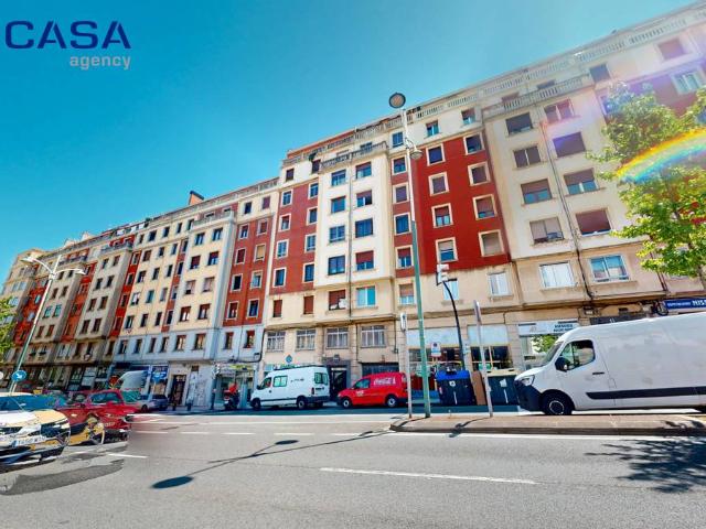 Piso en venta en Bilbao, Casco Viejo