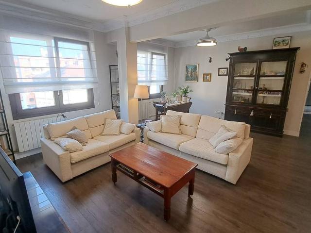 Piso en venta en Ibaiondo, Bilbao