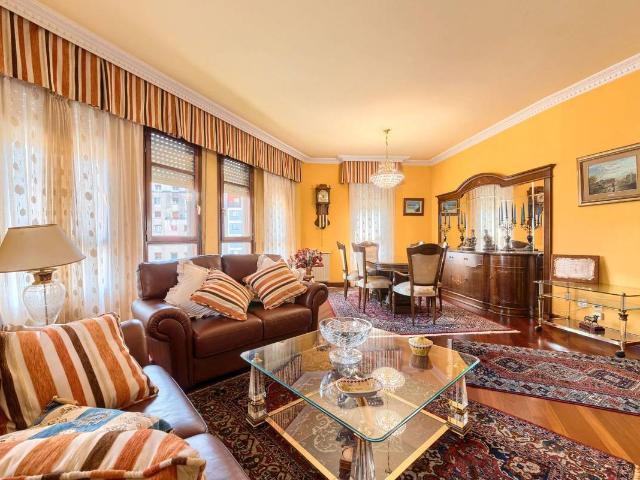 Piso en venta en Bilbao, Casco Viejo