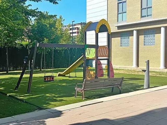 Piso en venta en Miralbueno, Zaragoza