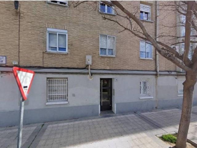 Piso en venta en El Rabal, Zaragoza
