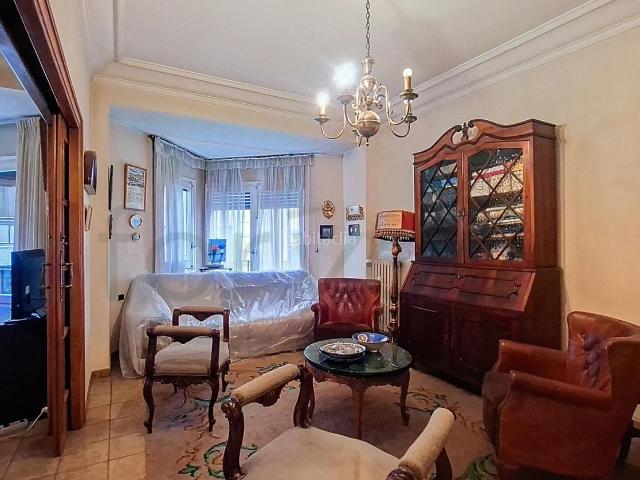 Piso en venta en Casco Histórico, Zaragoza