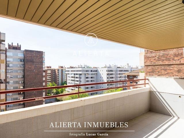 Piso en venta en Casco Histórico, Zaragoza
