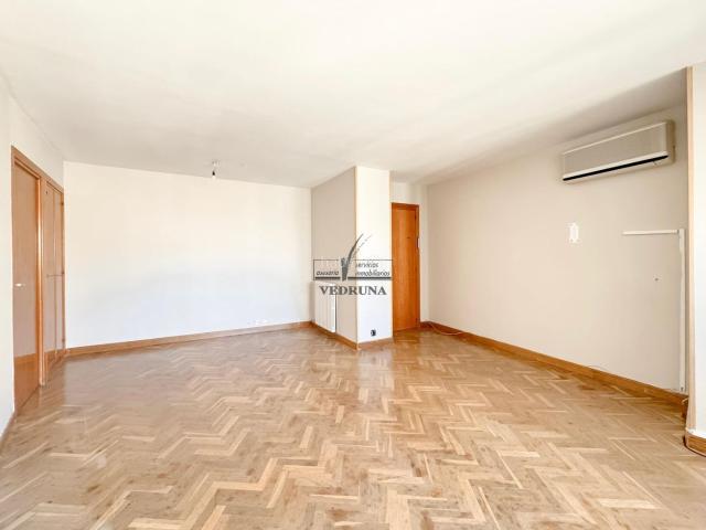 Piso en venta en Casco Histórico, Zaragoza