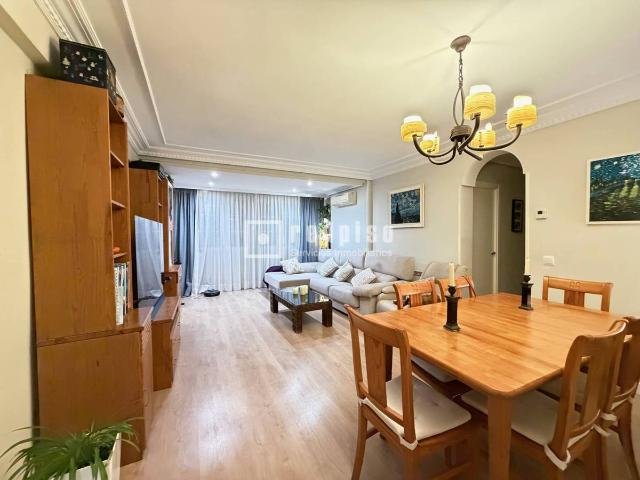 Piso en venta en Flores, Leganés