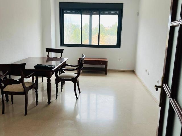 Piso en venta en Linares, Andalucía