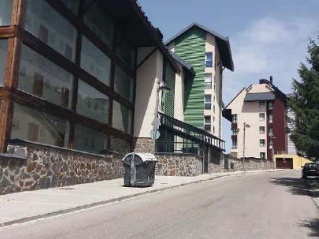 Piso en venta en Pradollano, Monachil