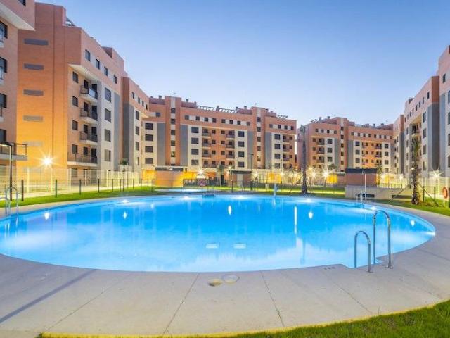 Piso en venta en Camas, Andalucía