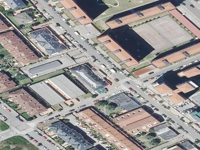 Piso en venta en Laredo