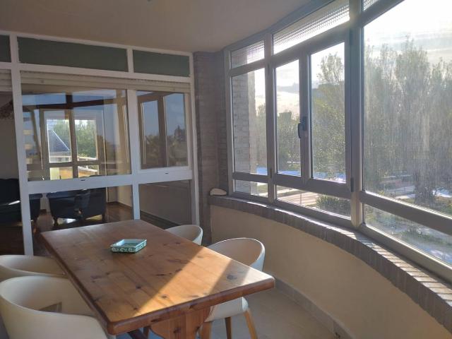 Piso en venta en Laredo