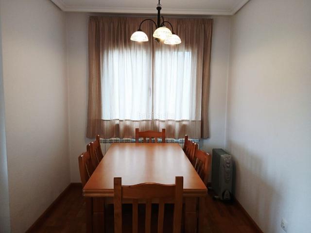 Piso en venta en Zorraquín, La Rioja