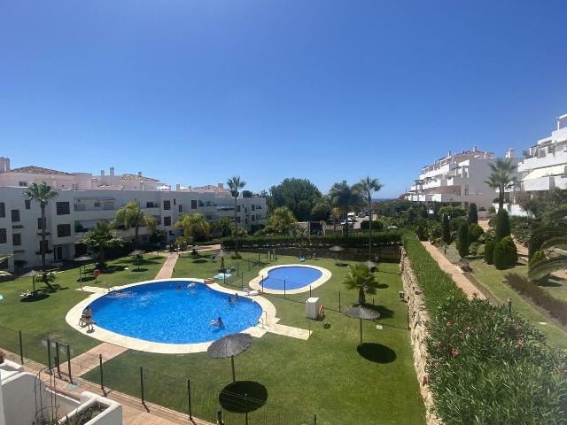 Piso en venta en Las Lomas, Costa del Sol Occidental
