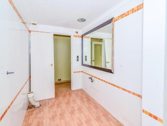 Piso en venta en Montjuïc, Gironès