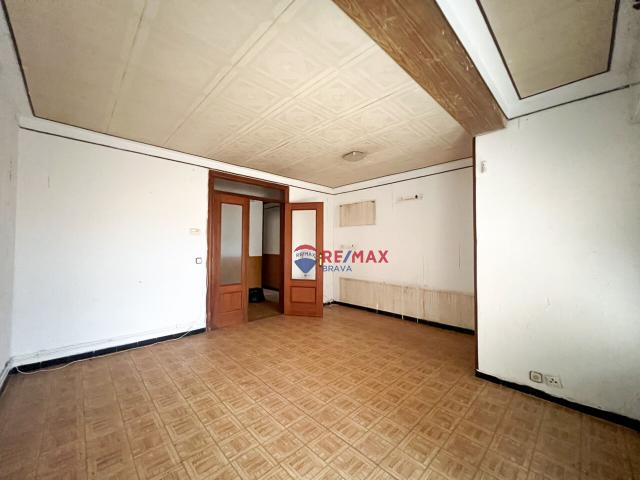 Piso en venta en Santa Eugènia, Girona