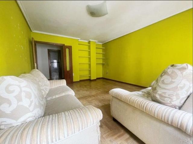 Piso en venta en Grado, Asturias
