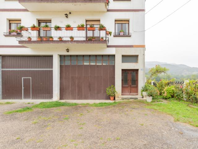 Piso en venta en Sakana, Navarra
