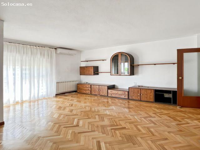 Piso en venta en Moratalaz, Madrid