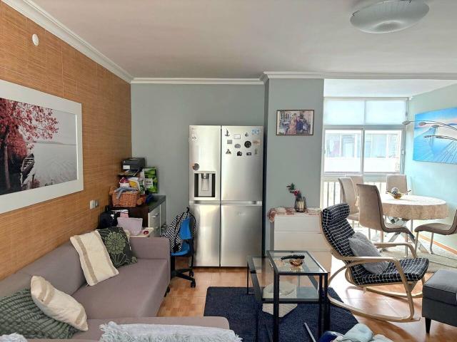 Piso en venta en Alcaravaneras, Gran Canaria
