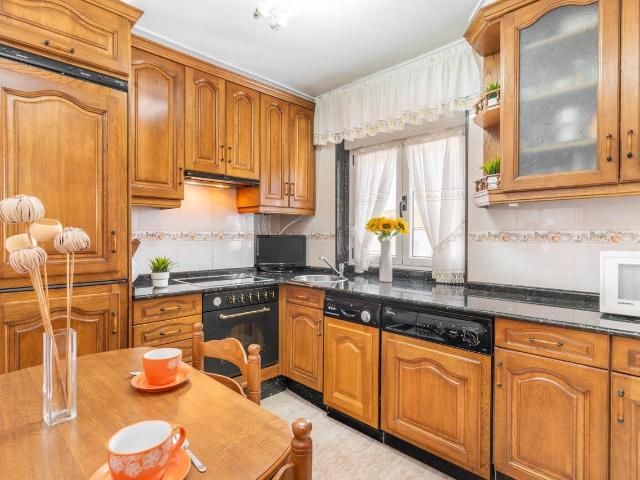 Piso en venta en Les Vegues, Corvera De Asturias
