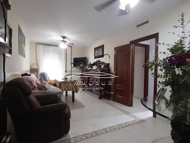 Piso en venta en Lucena, Andalucía