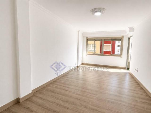 Piso en venta en Son Costa, Palma