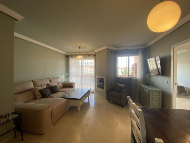 Piso en venta en Castillo de la Duquesa, Costa del Sol Occidental