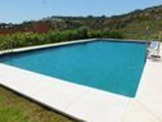 Piso en venta en Castillo de la Duquesa, Costa del Sol Occidental