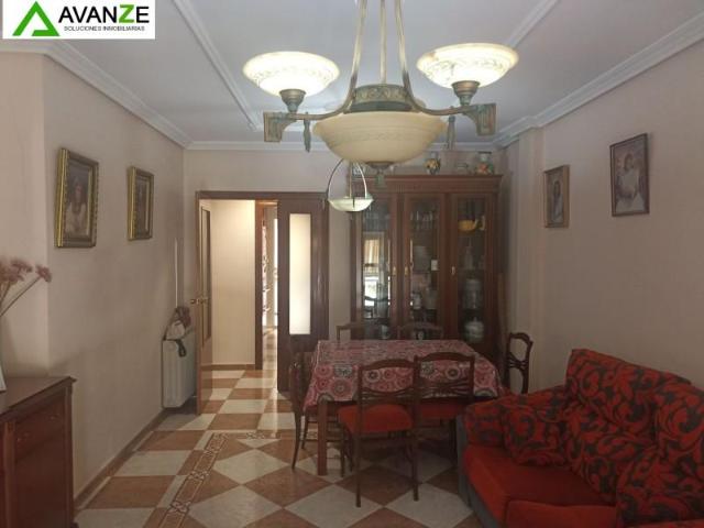 Piso en venta en Llerena, Extremadura