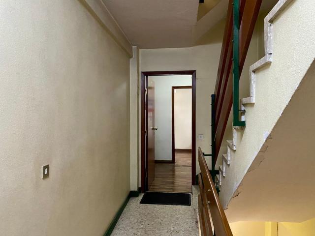 Piso en venta en Noia