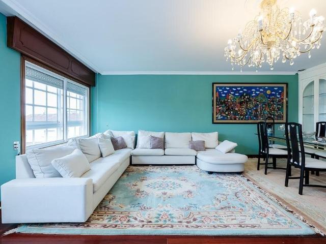 Piso en venta en A Moureira, Pontevedra