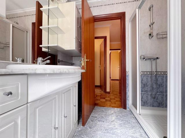 Piso en venta en Mourente, Pontevedra