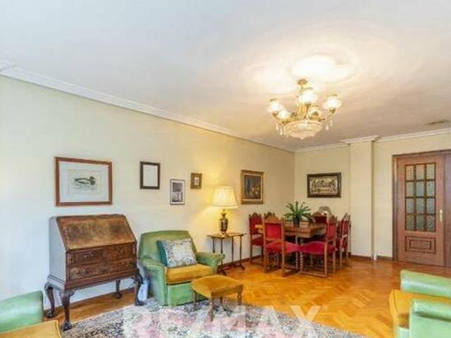 Casa en alquiler en Oviedo, Asturias
