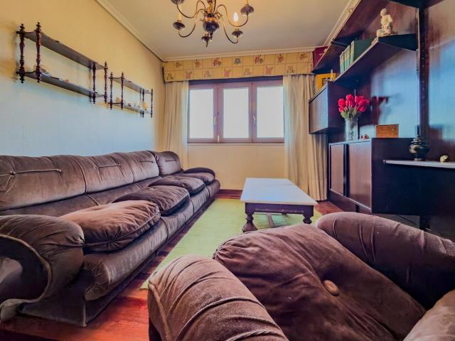 Piso en venta en Cuatro Caminos, Santander