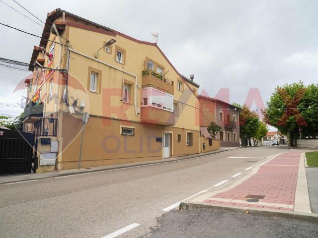 Piso en venta en Monte, Santander